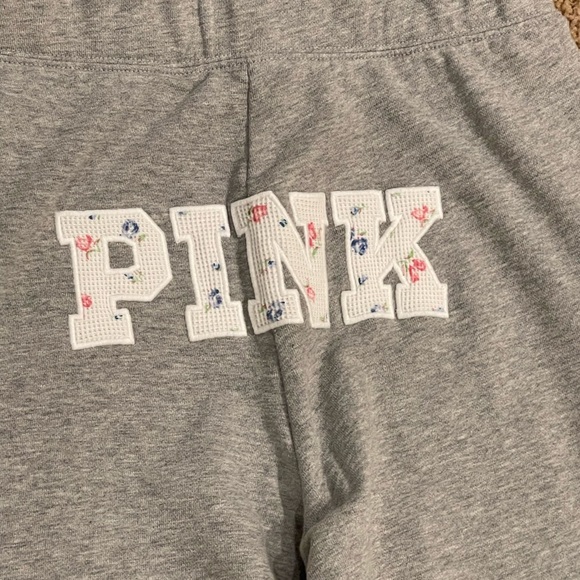 PINK Victoria's Secret  Gray wide legs sweatpants size small - Picture 2 of 5